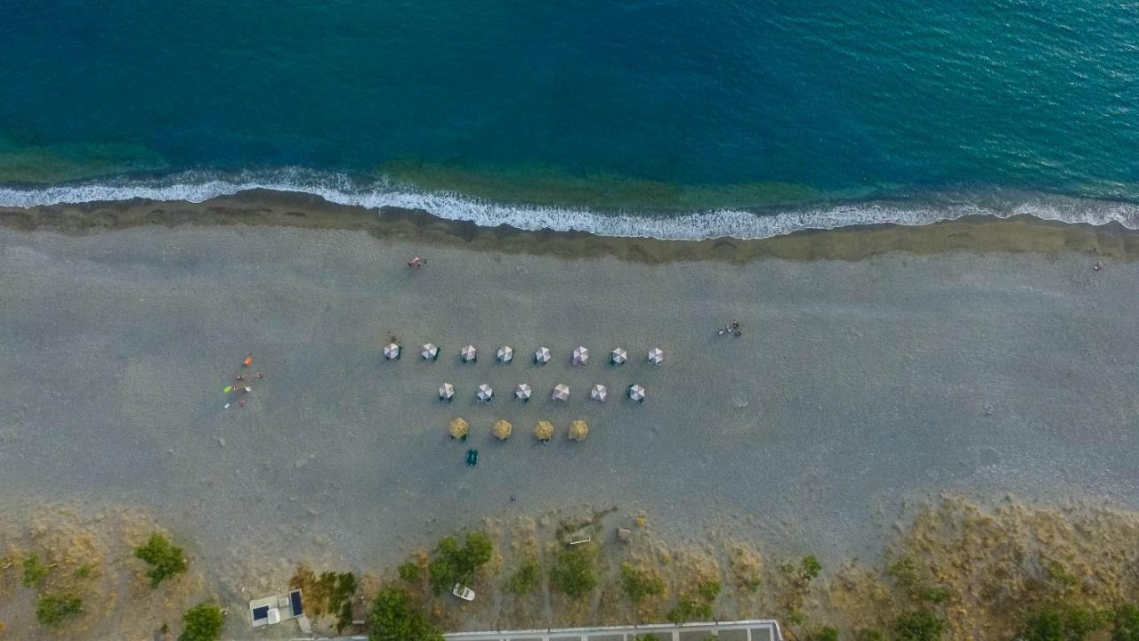 Beach House 普拉基亚斯 外观 照片